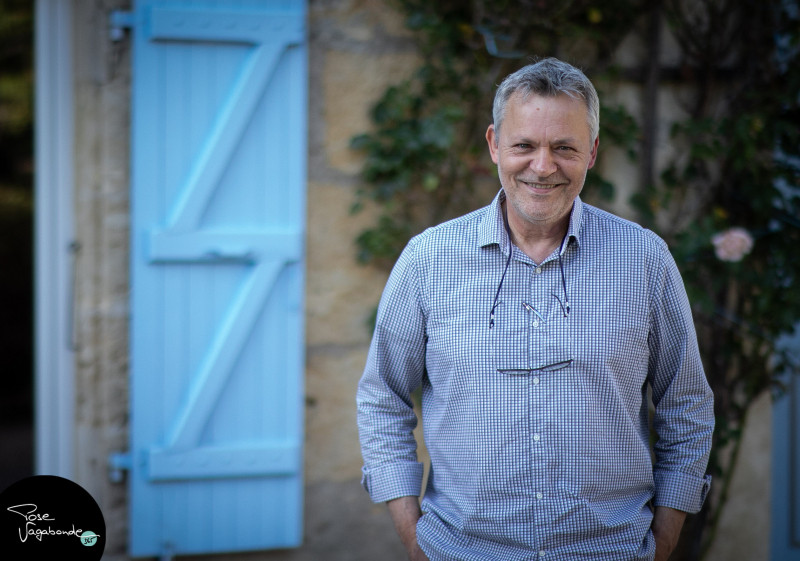 J 105 / Pascal Rouxel / 60 ans / Vouvant / Encadreur - Pose Vagabonde